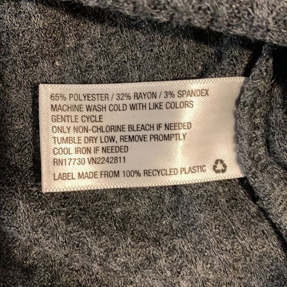 Wild Fable Cropped Grey Knit Sweater - Picture 7 of 7